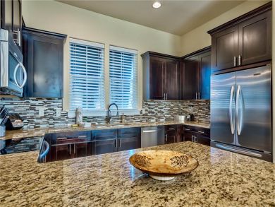 Mediterranean Style Destin Home 1 block from beach